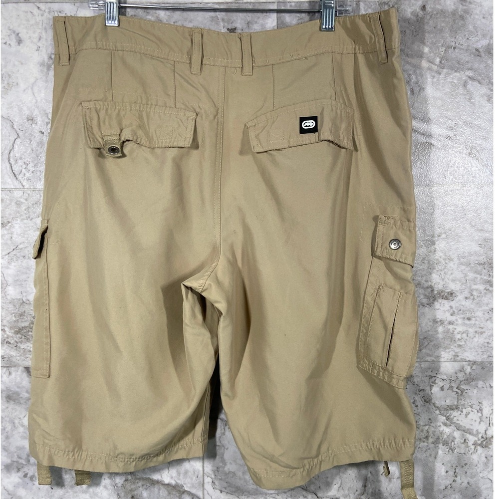 Ecko Unltd Men's Khaki Cargo Shorts Size 36 Relaxed Fit Zip Y2K Retro - Picture 2 of 13